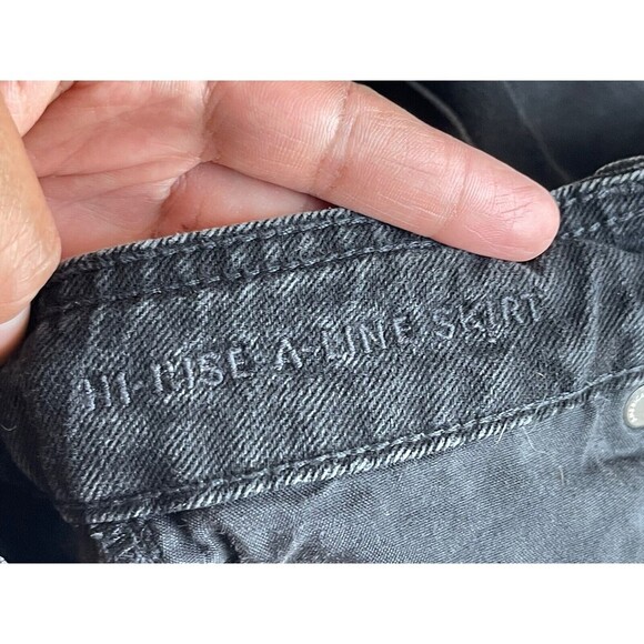 American Eagle AE Size 0 Black Hi Rise Mini Skirt Jan Skirt Button Front Denim - Picture 6 of 6